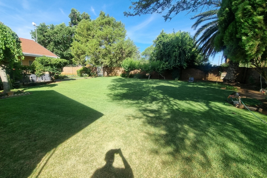 4 Bedroom Property for Sale in Neserhof North West